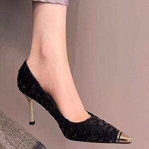 women shoes Heels